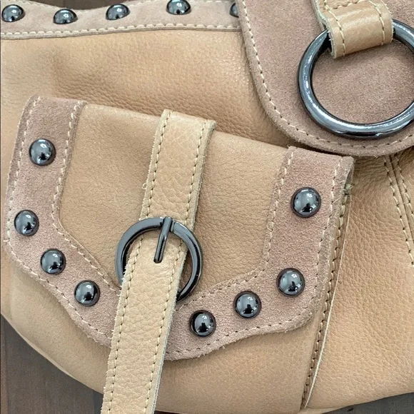 Free People Tan Studded Leather Shoulder Bag - Picture 12 of 17